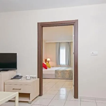 ホテル Club Sidelya 4*